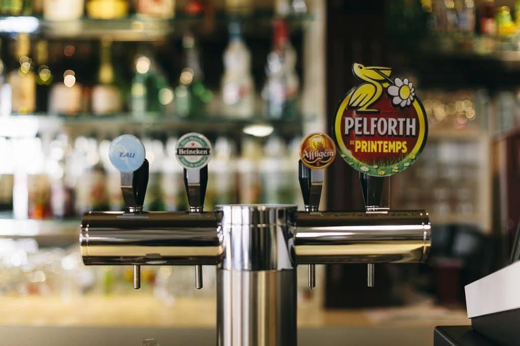 Hotel Brasserie Le Lion D'Or Meximieux Εξωτερικό φωτογραφία